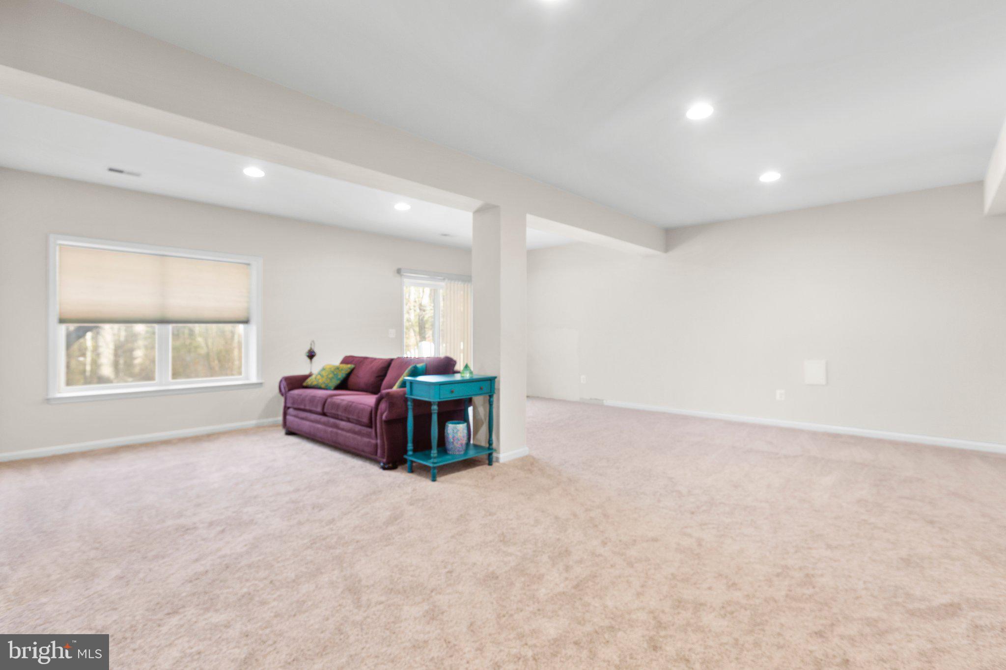 7287 Legacy Ln