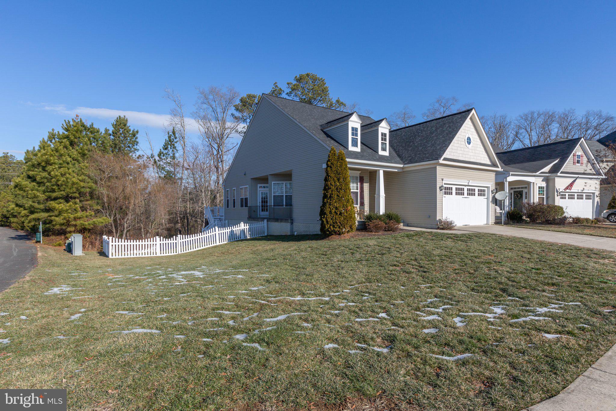 7287 Legacy Ln