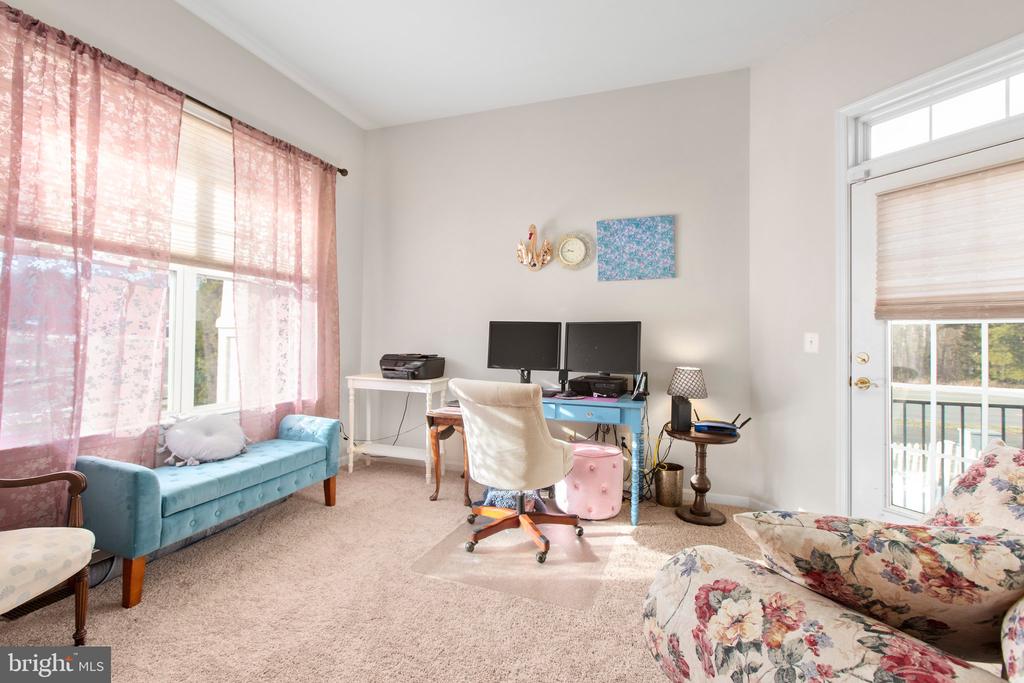 7287 Legacy Ln