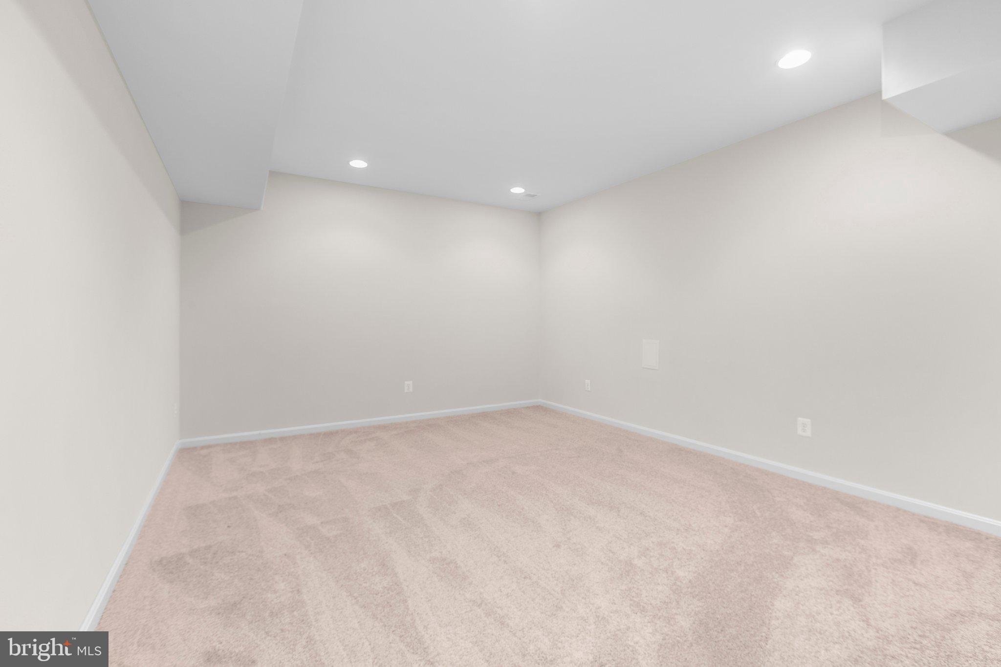 7287 Legacy Ln