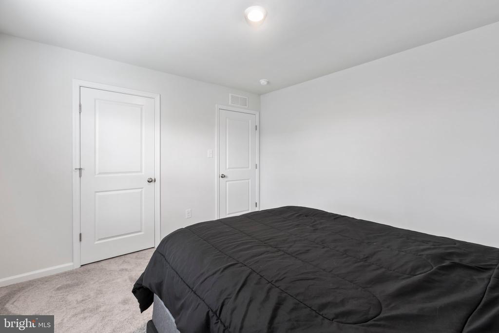 7134 JOHN MARSHALL MEWS