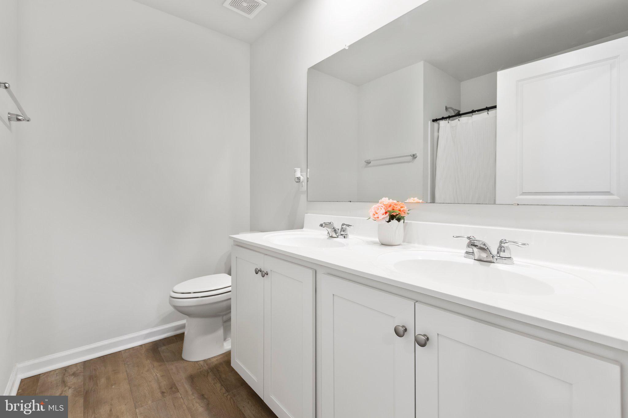 7134 JOHN MARSHALL MEWS
