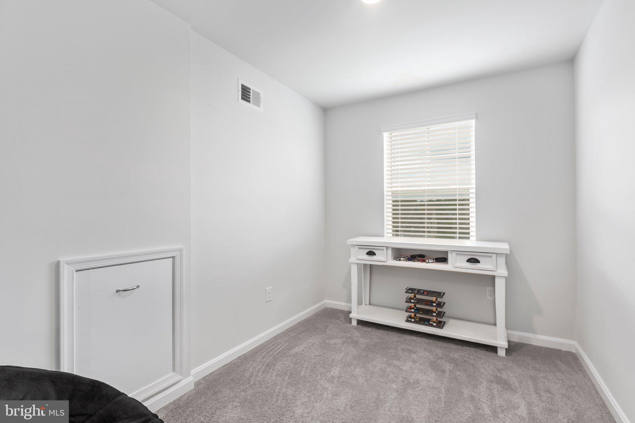 7134 JOHN MARSHALL MEWS