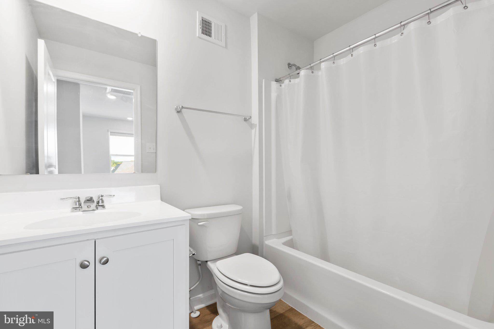 7134 JOHN MARSHALL MEWS