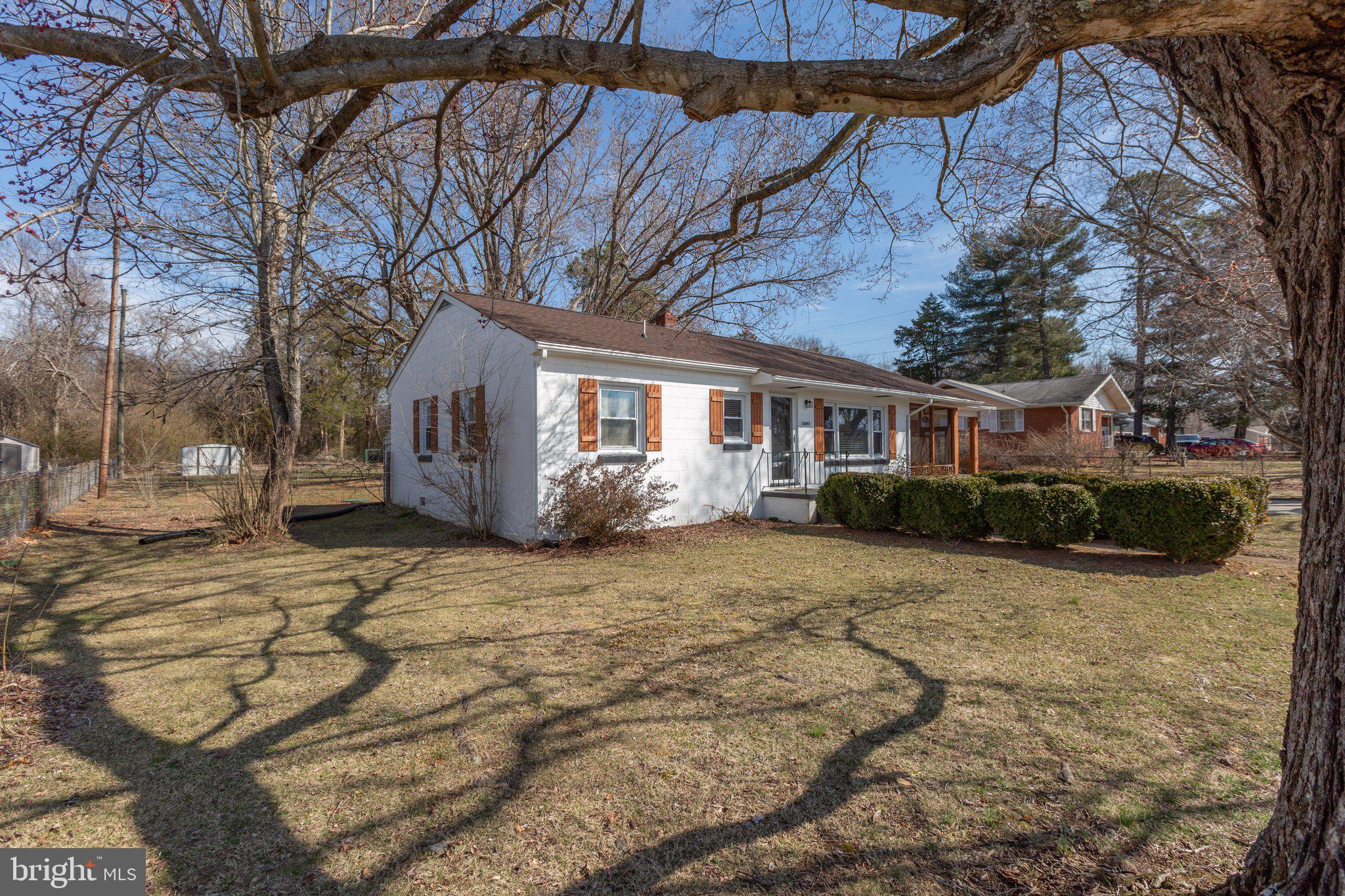 26097 Townfield Dr