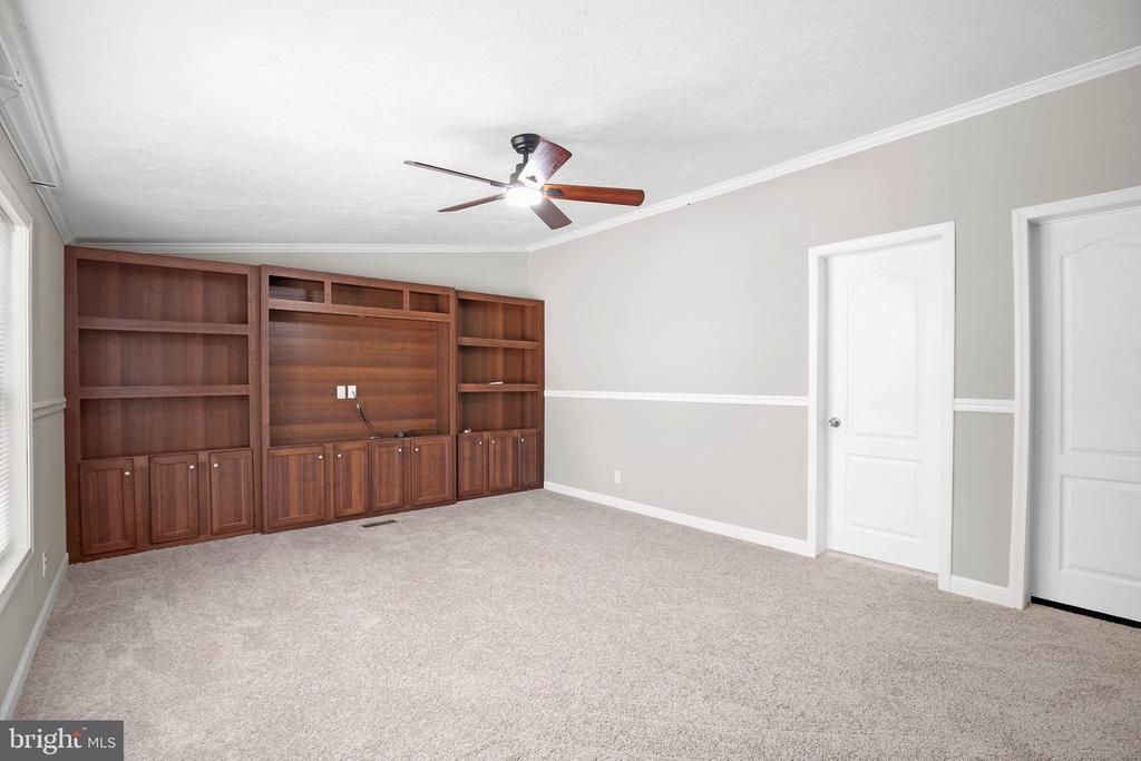 14247 Stonewall Jackson Rd