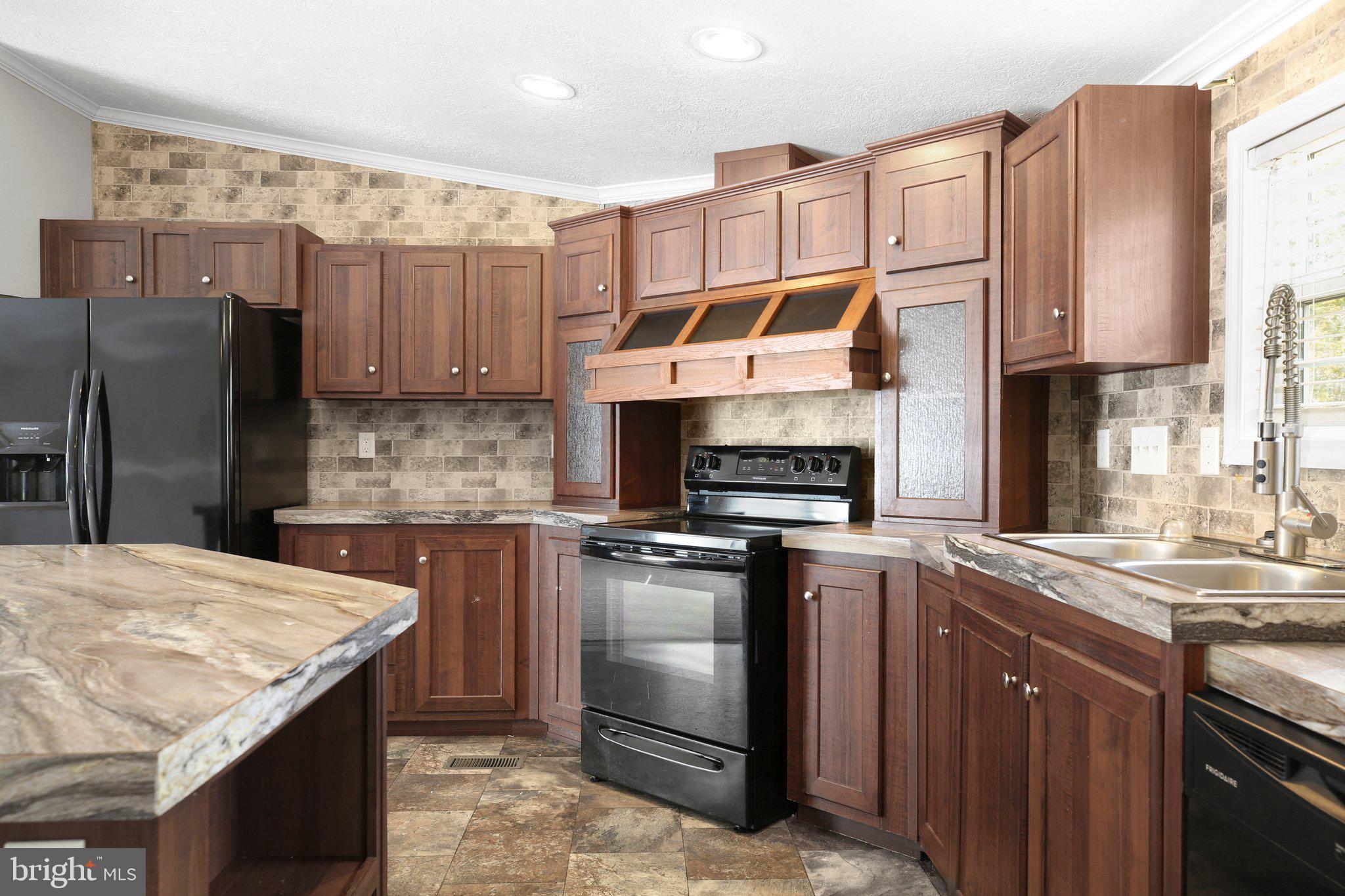 14247 Stonewall Jackson Rd