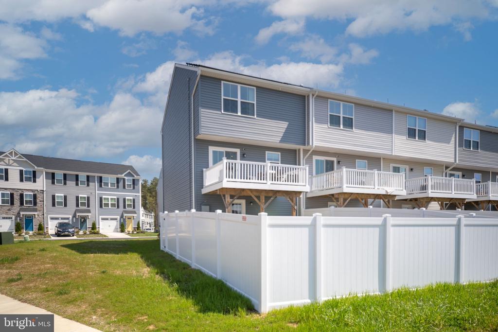 7200 SENATE WAY