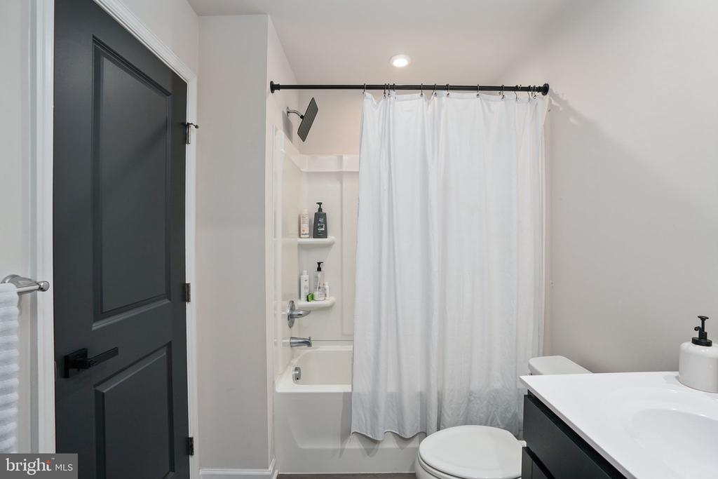 7200 SENATE WAY