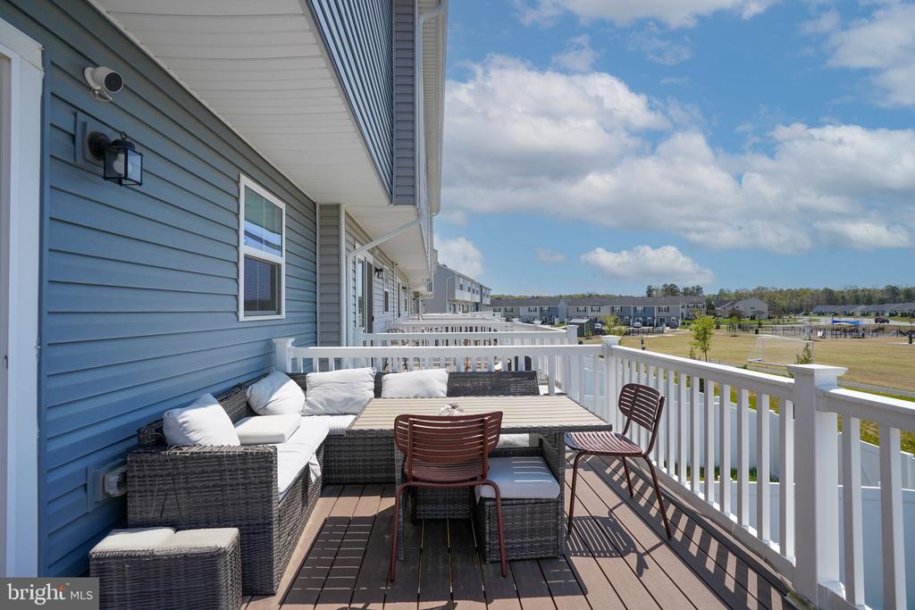 7200 SENATE WAY