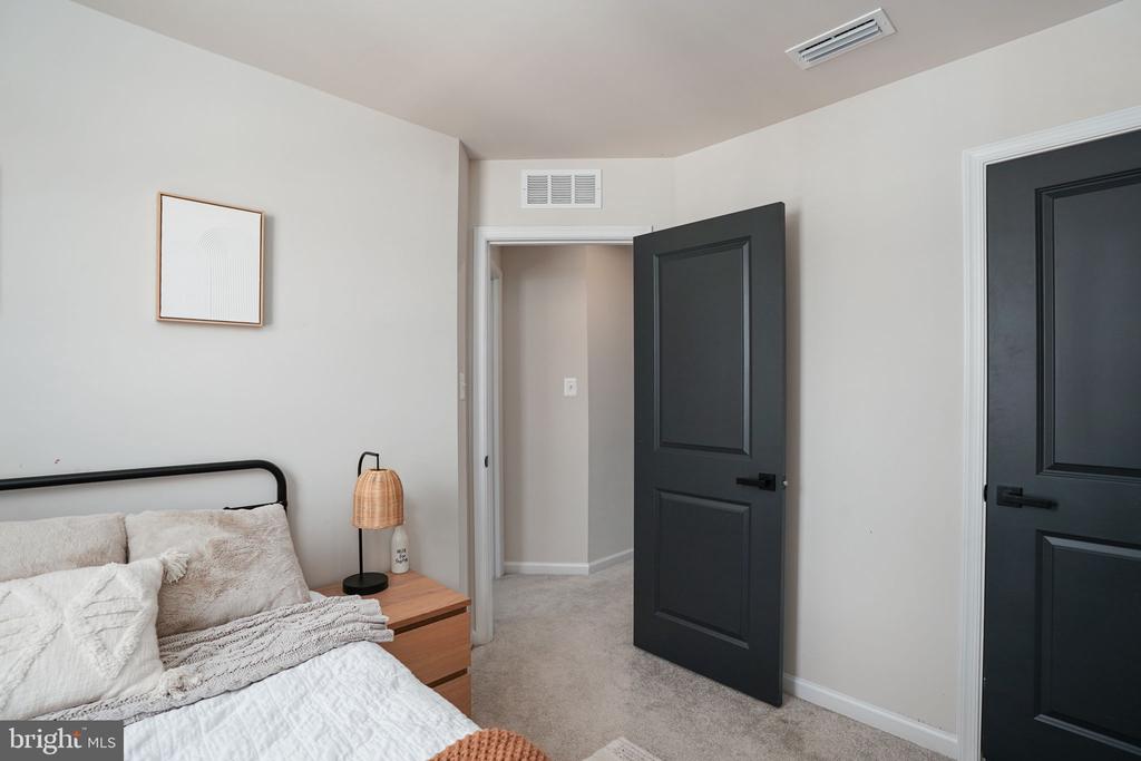 7200 SENATE WAY