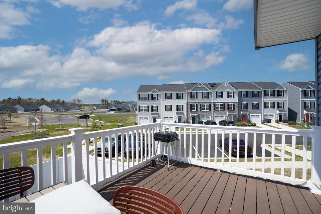 7200 SENATE WAY