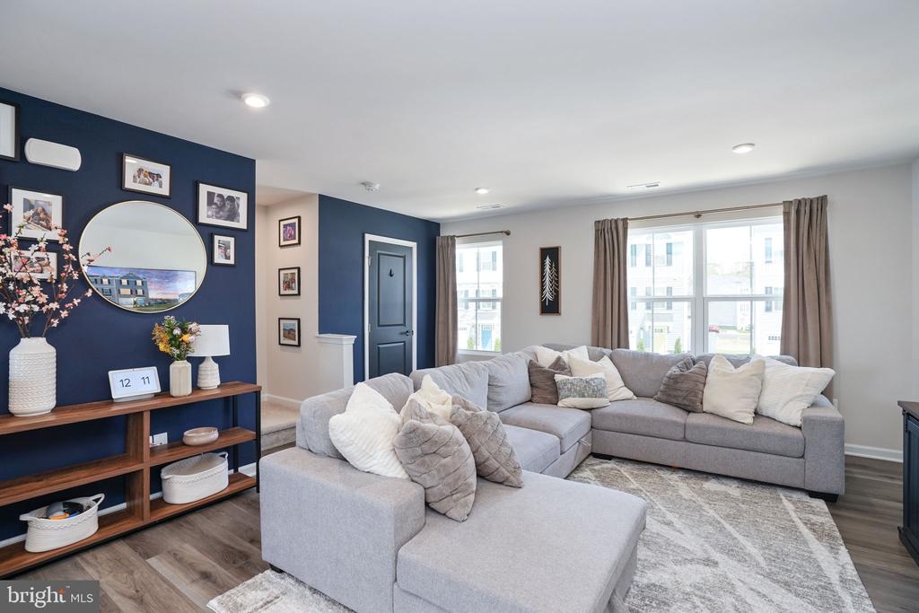 7200 SENATE WAY