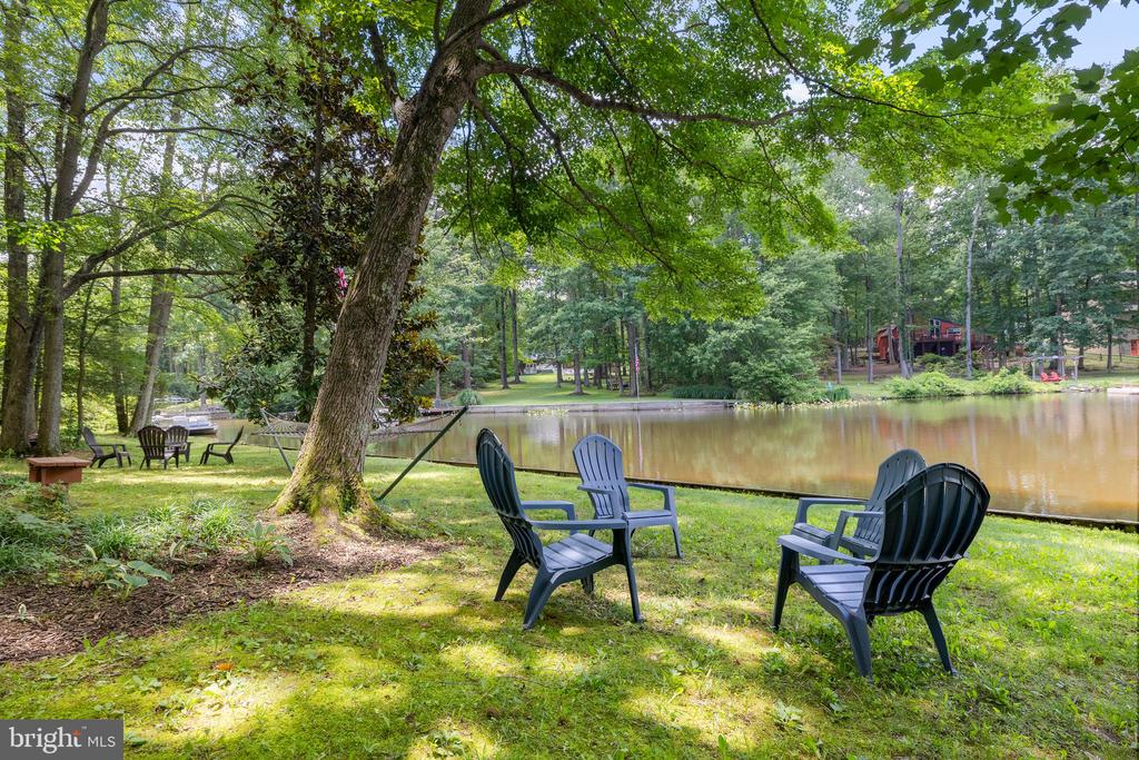 210 LAKE CAROLINE DRIVE