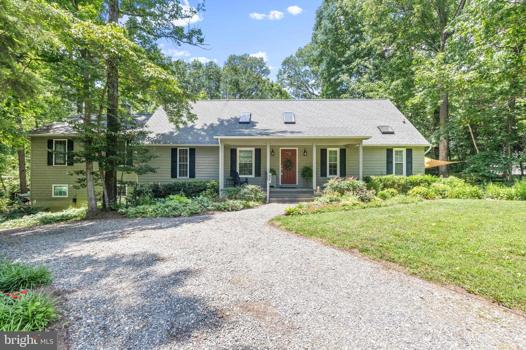 210 LAKE CAROLINE DRIVE