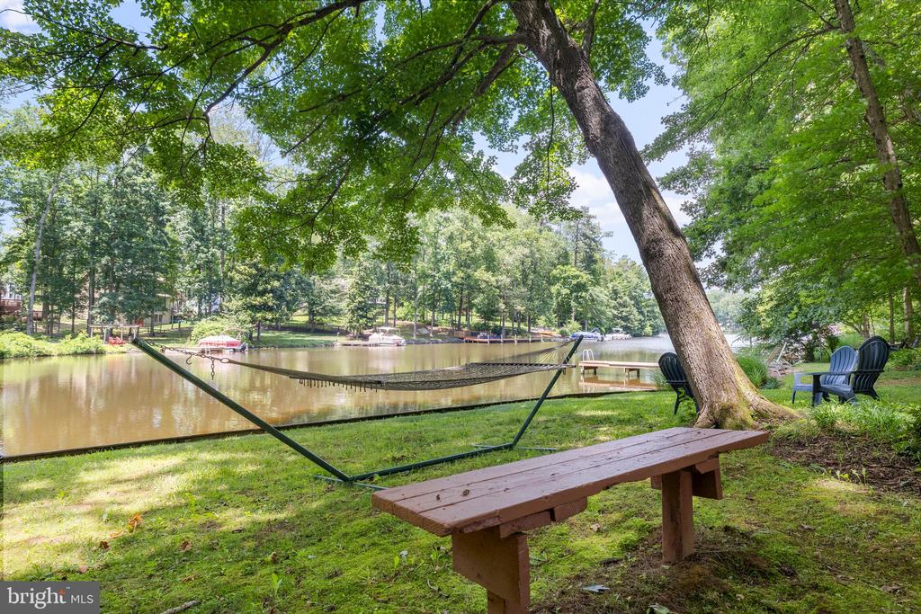 210 LAKE CAROLINE DRIVE
