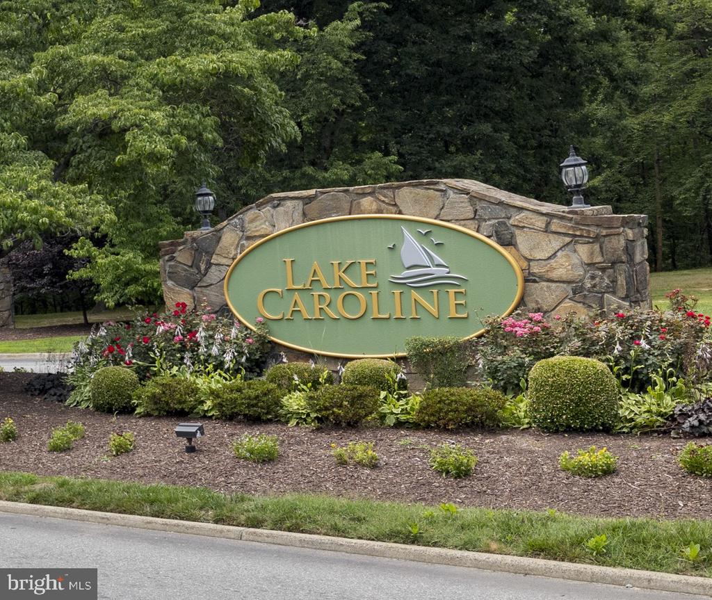 210 LAKE CAROLINE DRIVE