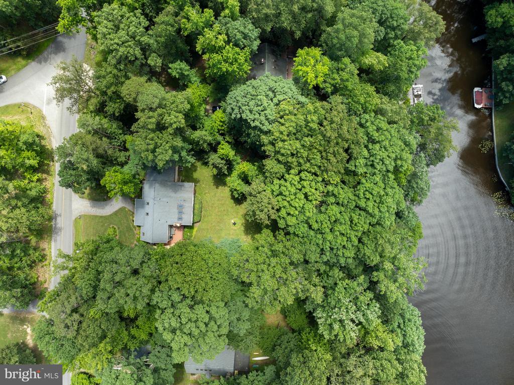 210 LAKE CAROLINE DRIVE