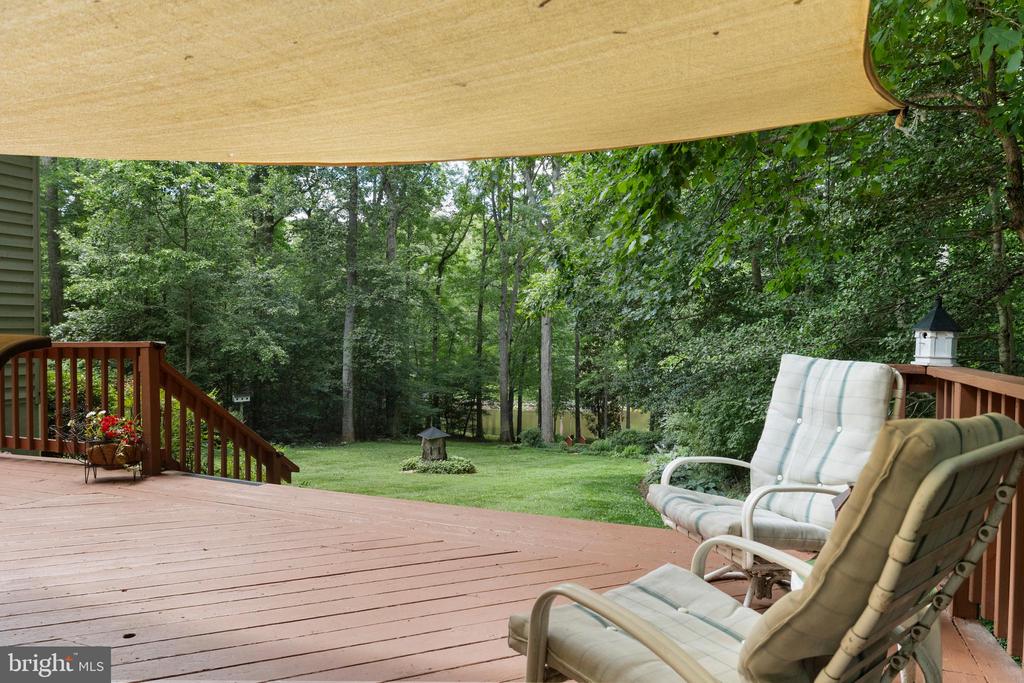 210 LAKE CAROLINE DRIVE