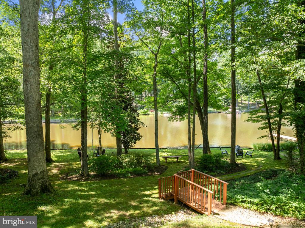 210 LAKE CAROLINE DRIVE