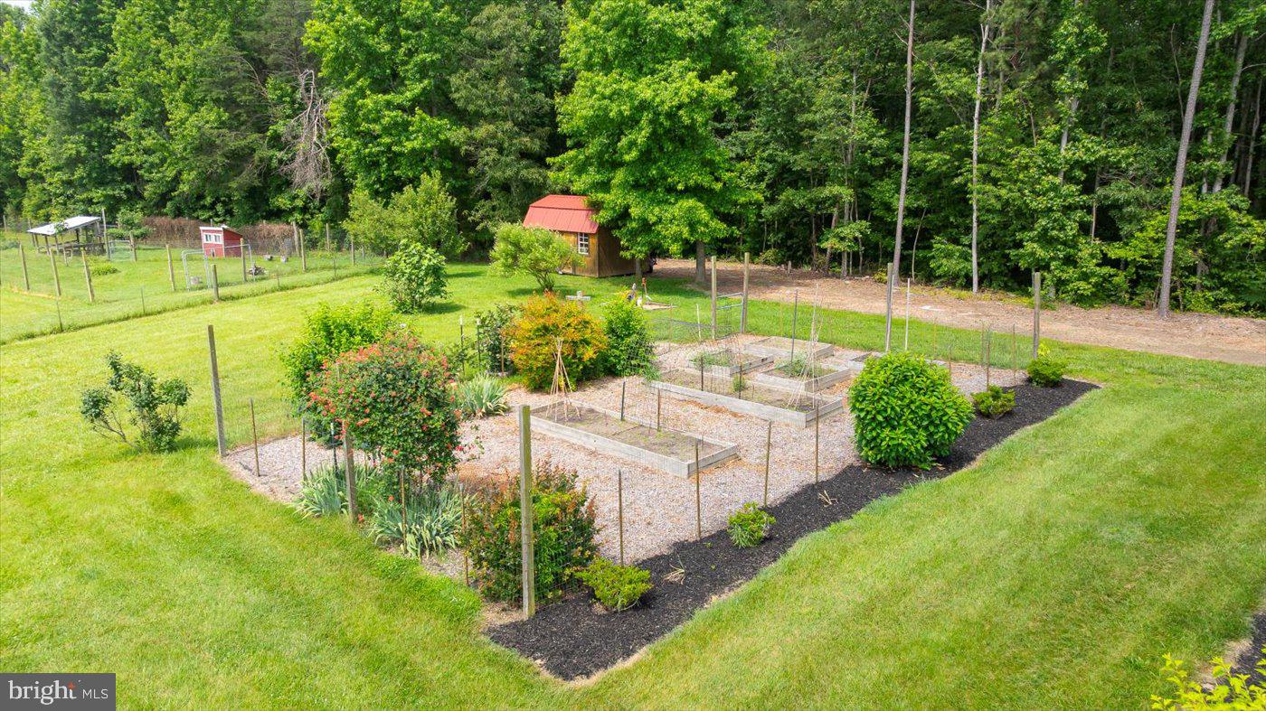 9330 Sunshine School Rd