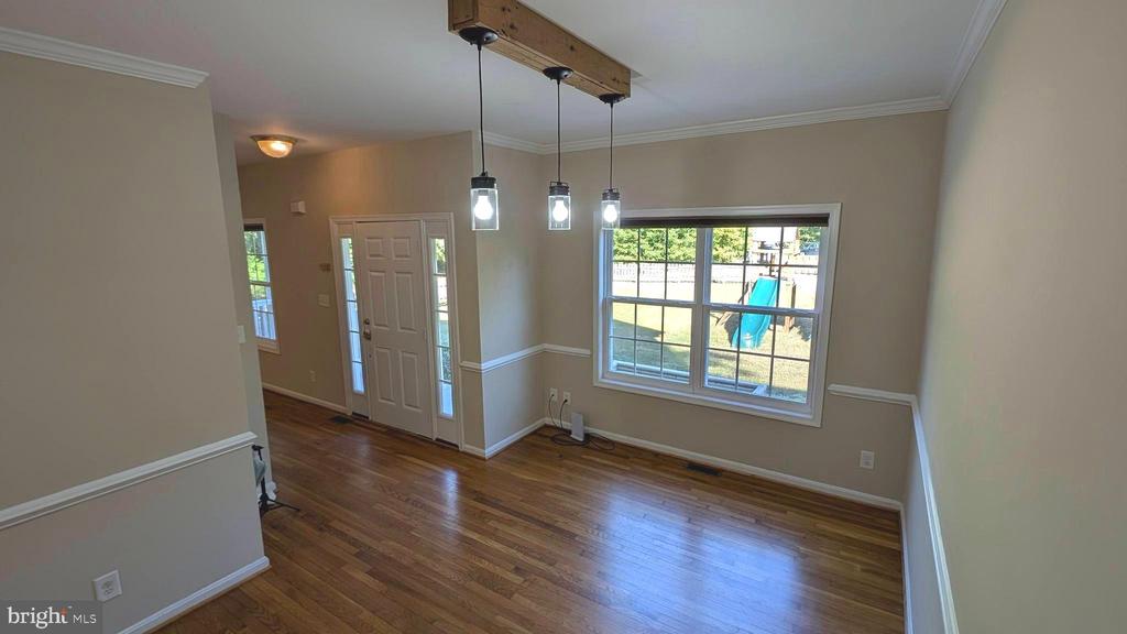 7249 ARROW WOOD