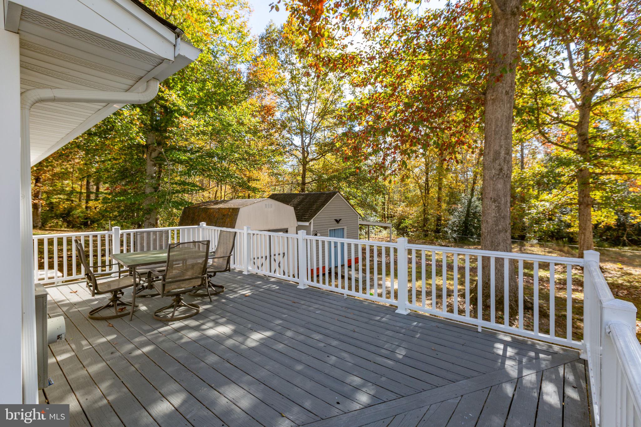 2412 QUAIL OAK DRIVE