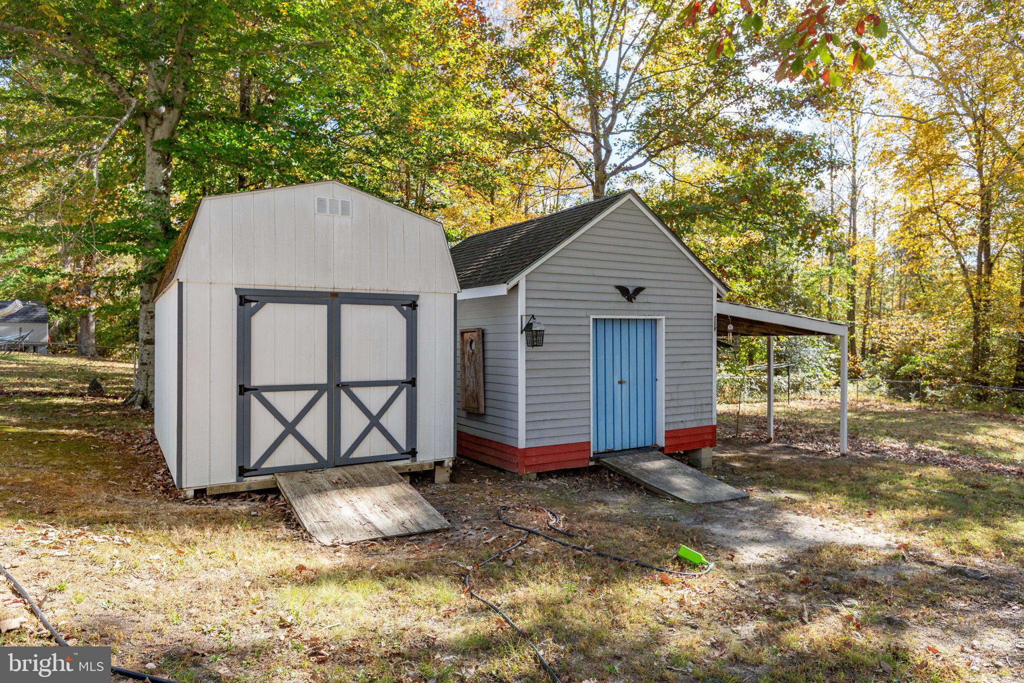 2412 QUAIL OAK DRIVE