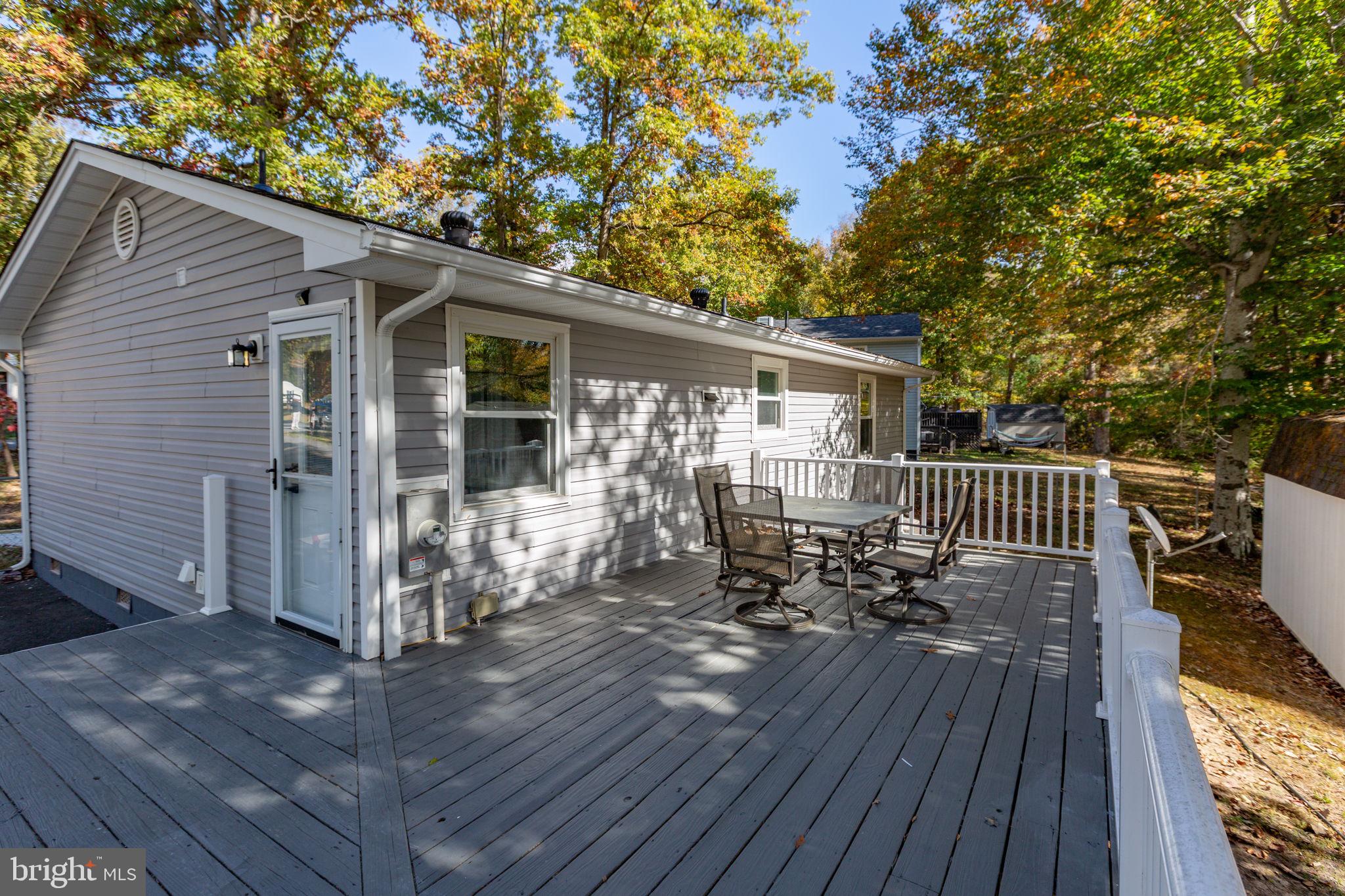 2412 QUAIL OAK DRIVE