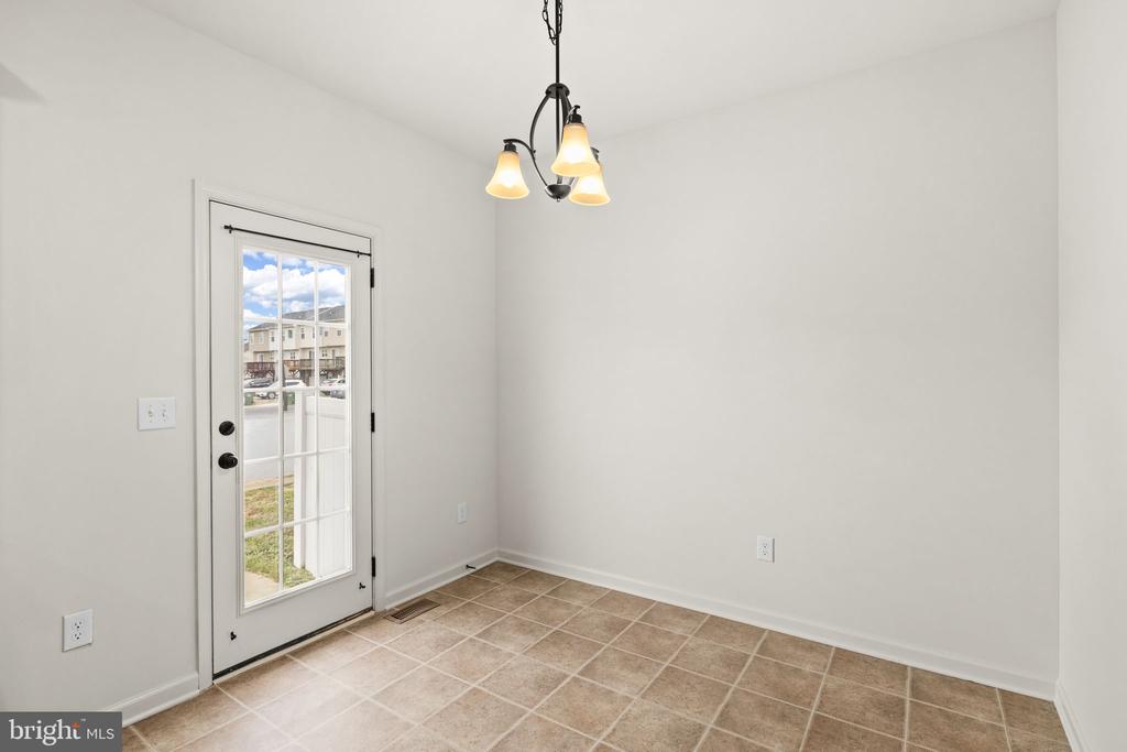 7278 STATESMAN BOULEVARD