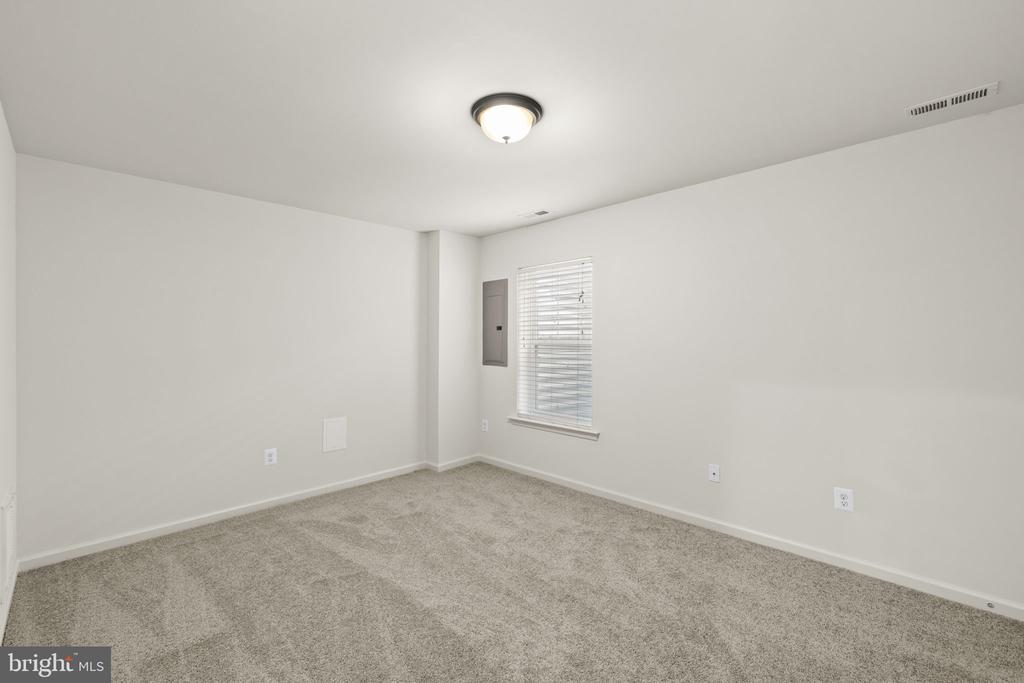 7278 STATESMAN BOULEVARD