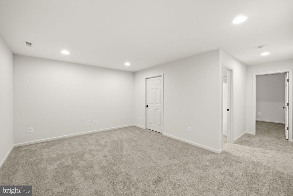 7278 STATESMAN BOULEVARD