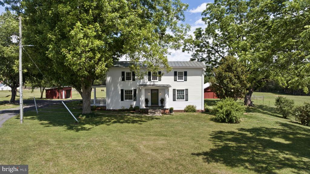 1815 COUNTRY ROAD