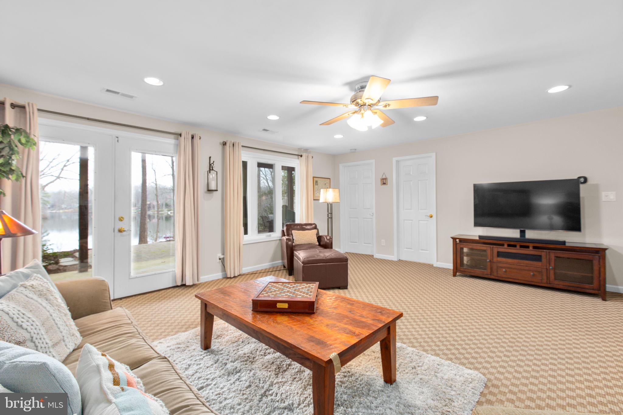 328 LAKE CAROLINE DRIVE