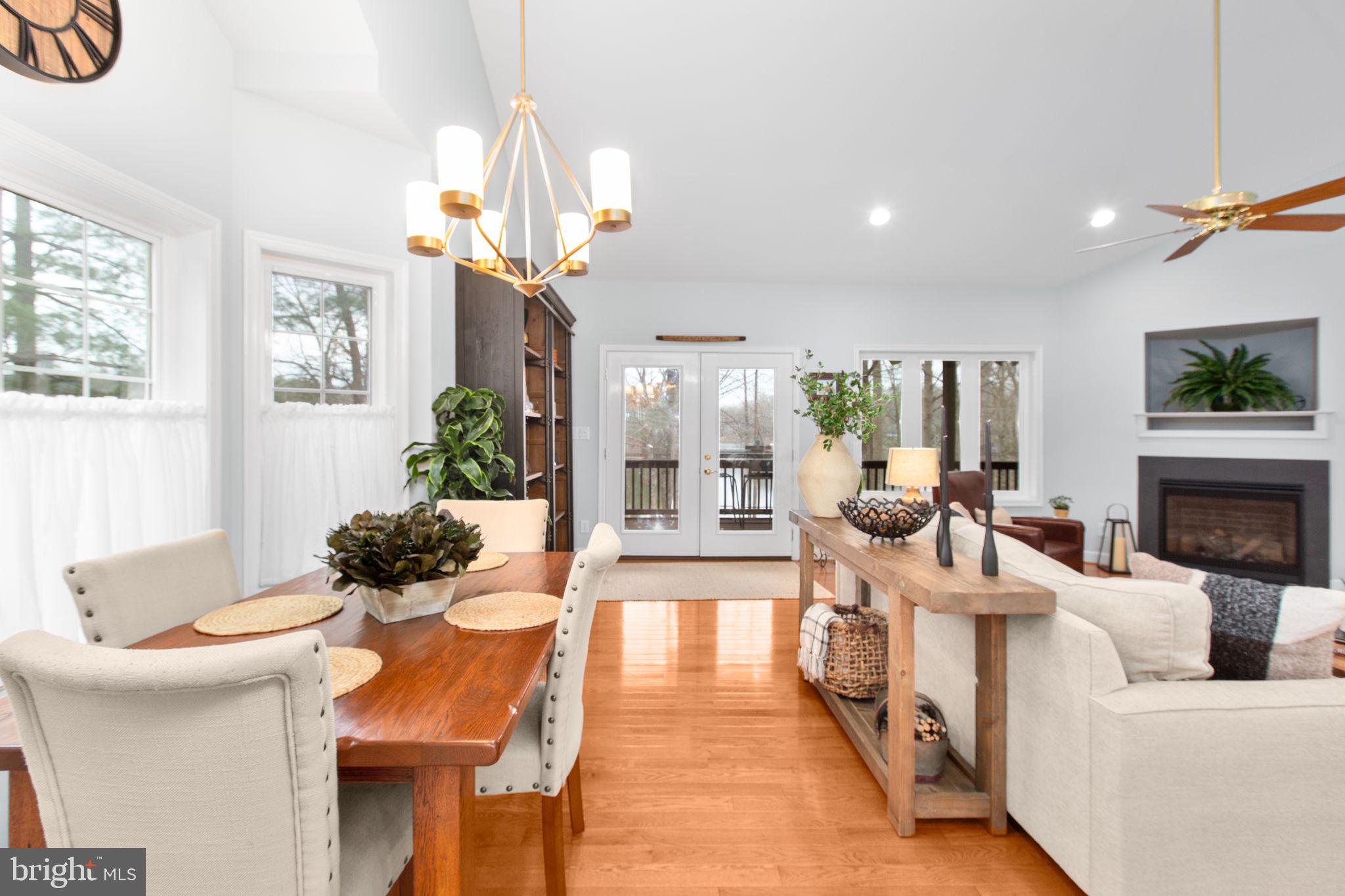 328 LAKE CAROLINE DRIVE