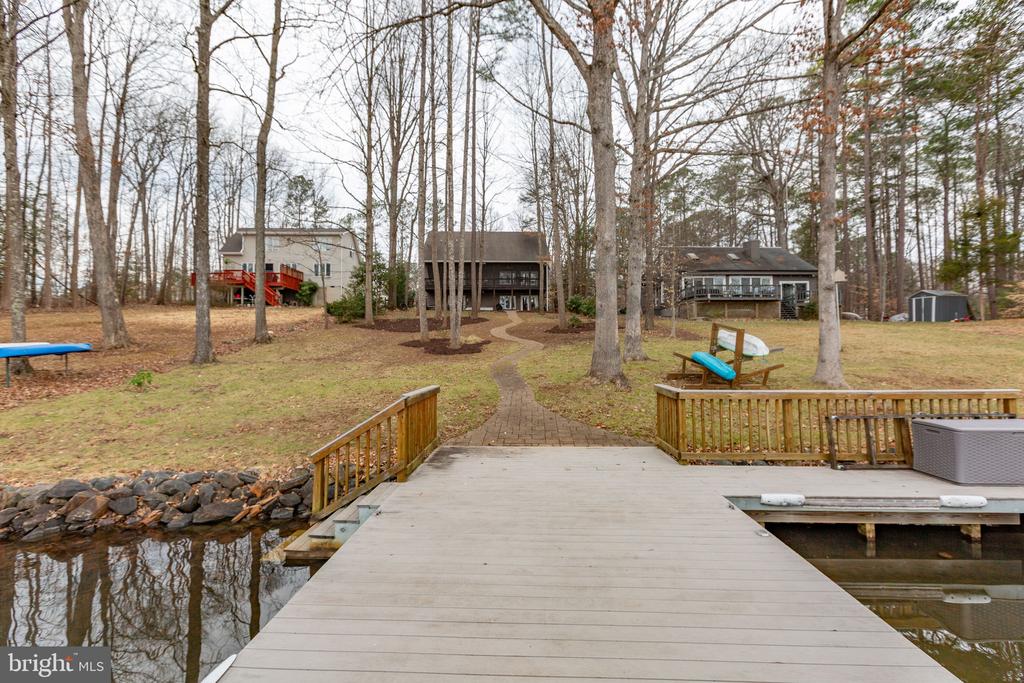328 LAKE CAROLINE DRIVE