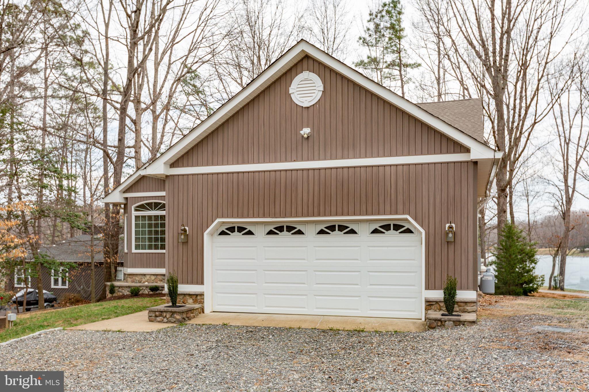 328 LAKE CAROLINE DRIVE