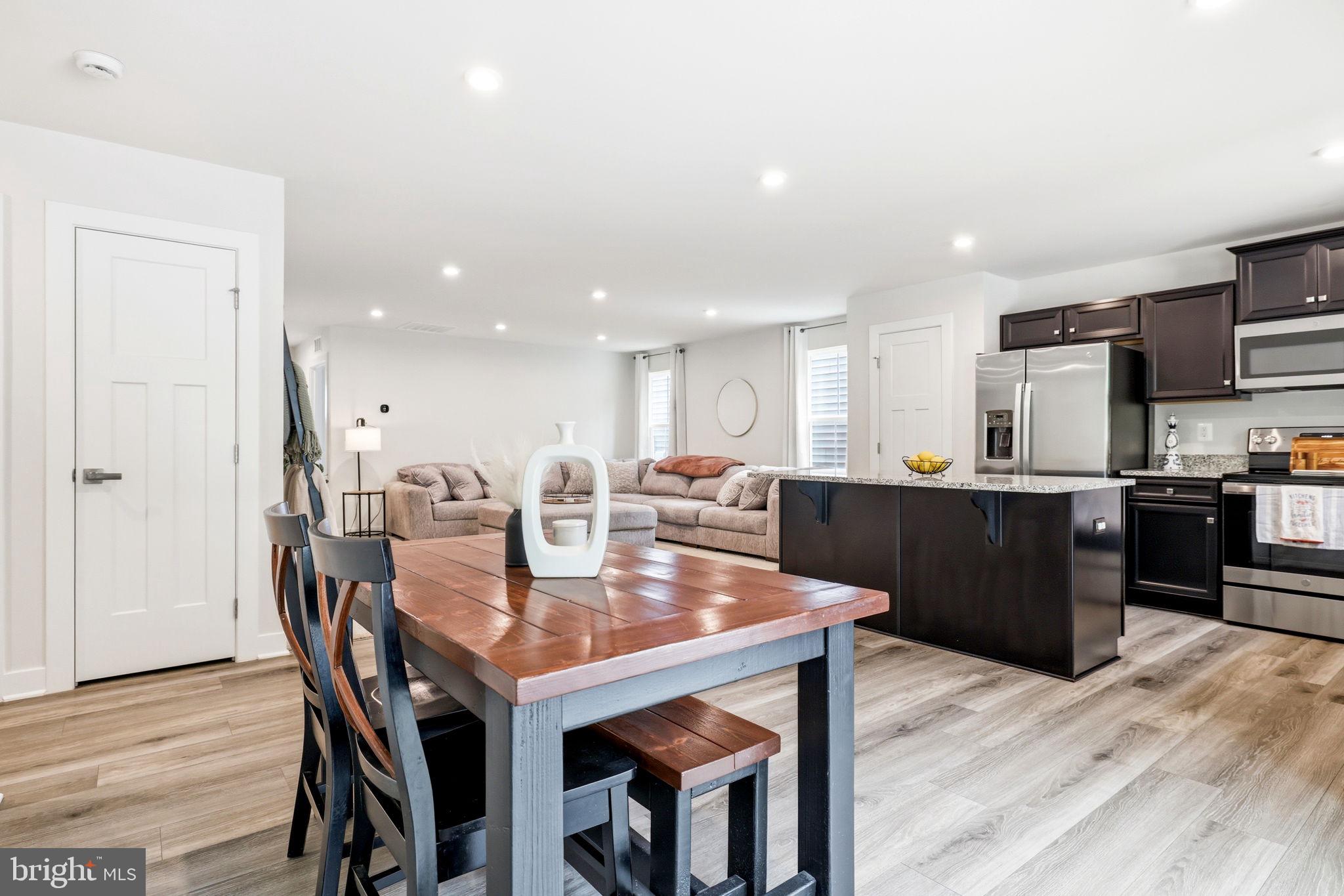 7113 IRON GALL LANE