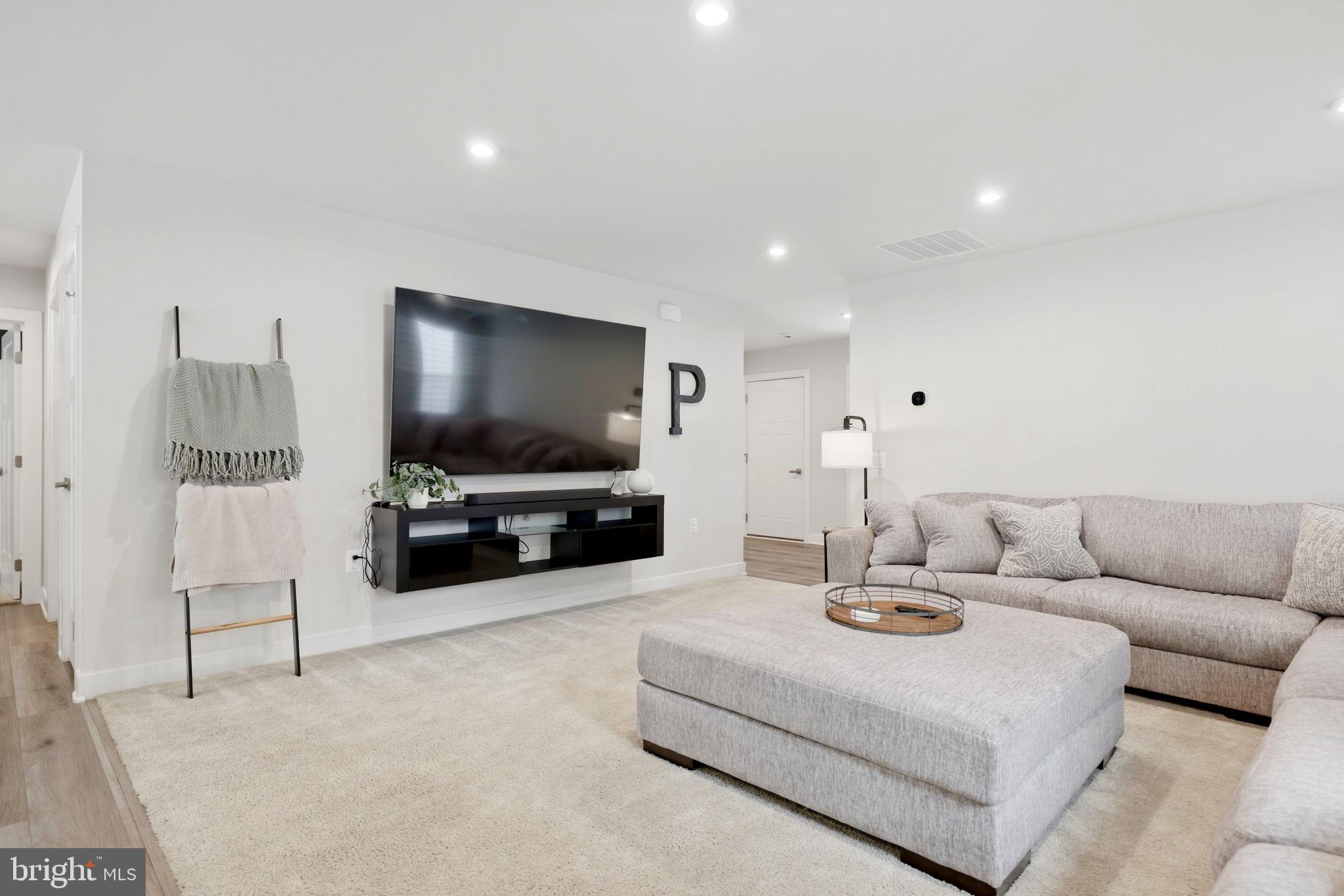 7113 IRON GALL LANE
