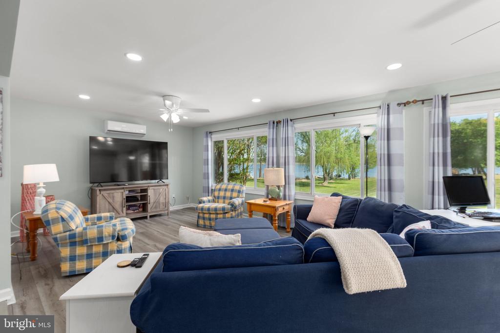 68 SARATOGA COVE