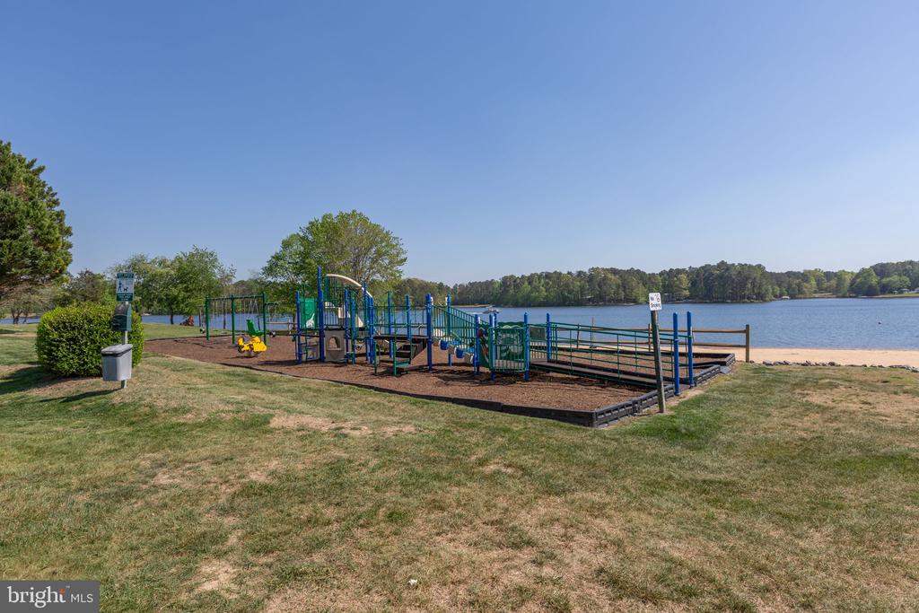68 SARATOGA COVE