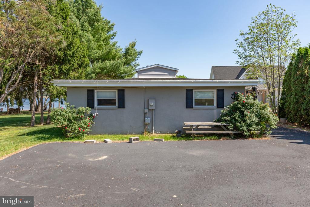 68 SARATOGA COVE