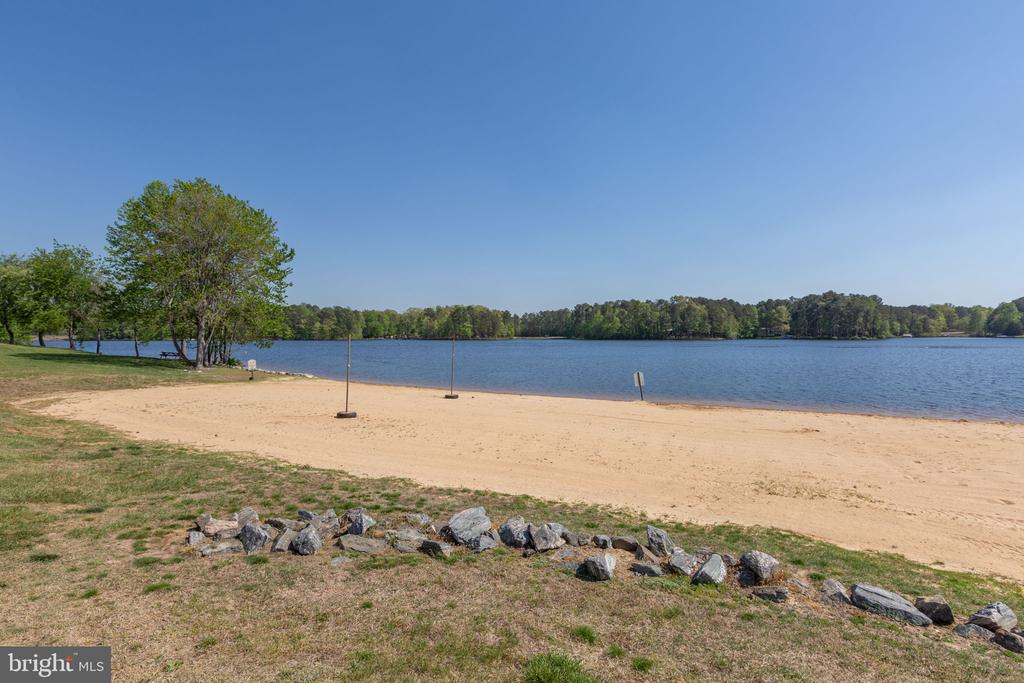 68 SARATOGA COVE