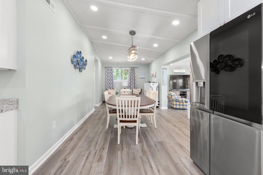 68 SARATOGA COVE
