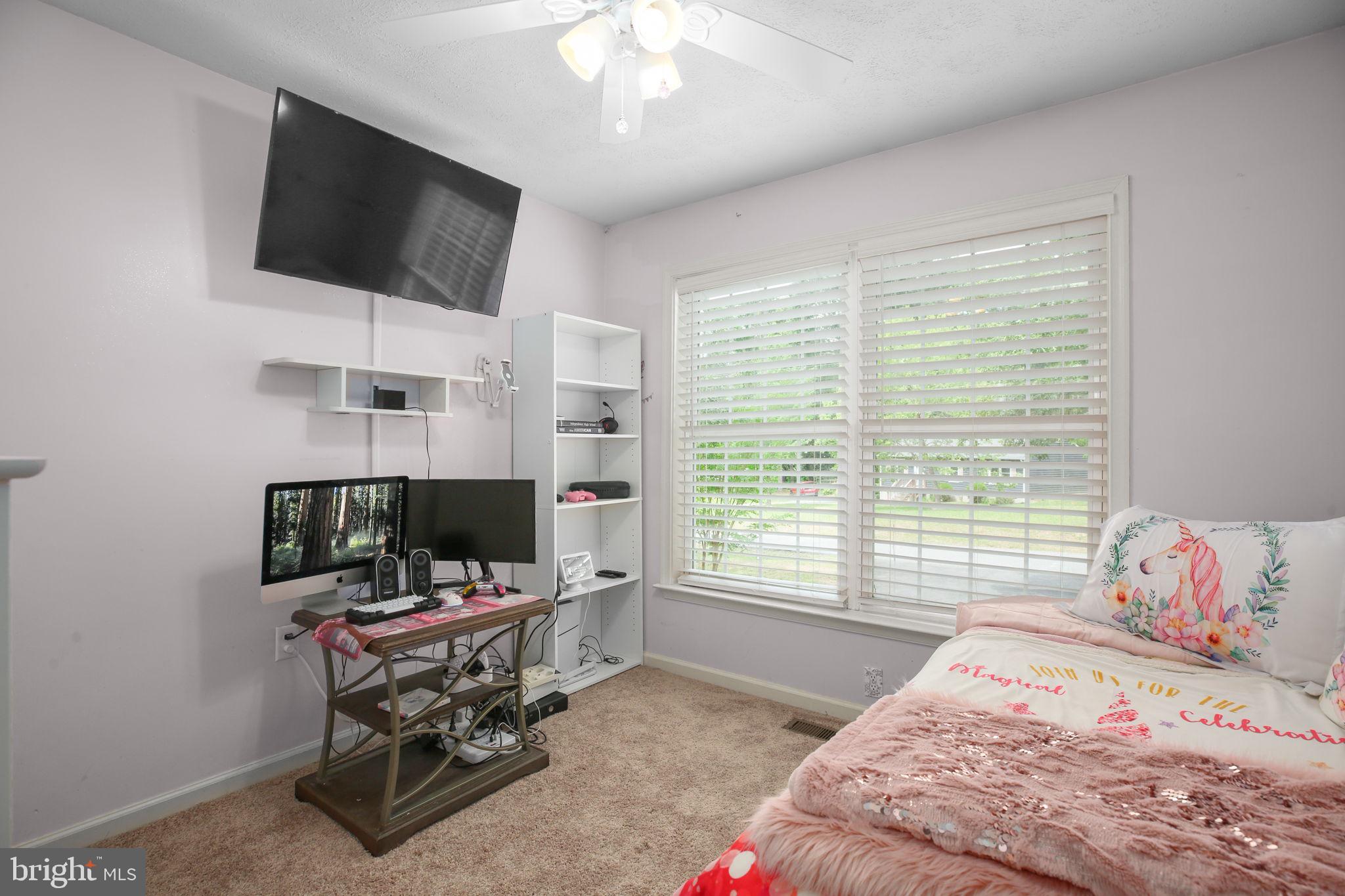 675 WELSH DRIVE