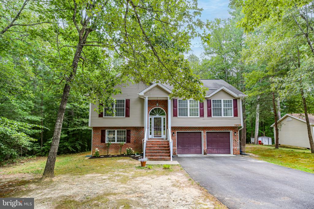 675 WELSH DRIVE