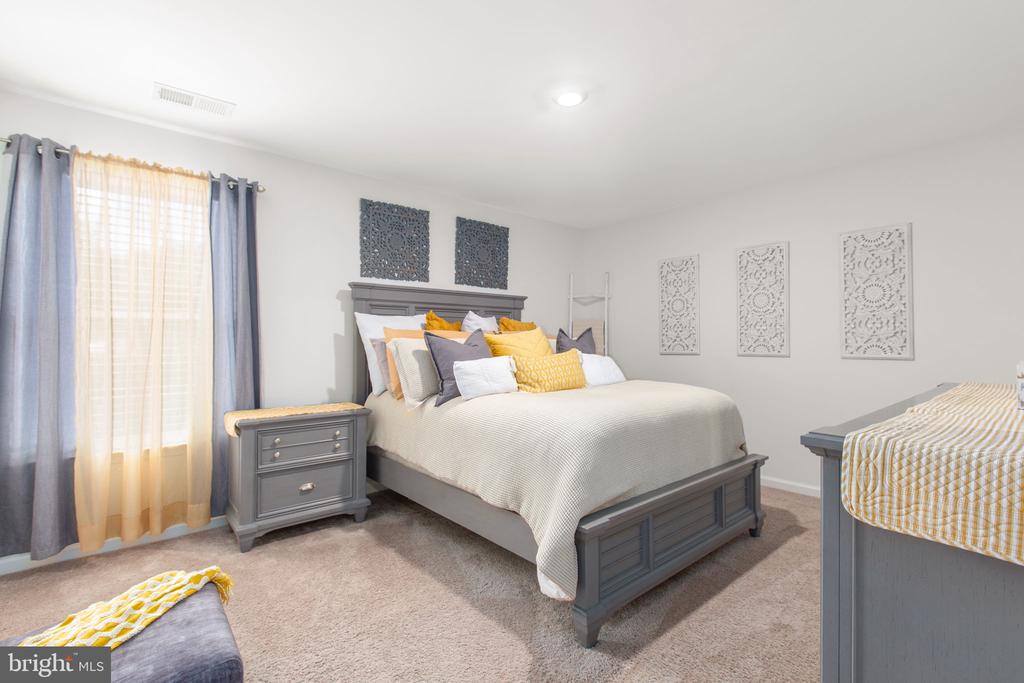 17031 BROOKWOOD DRIVE