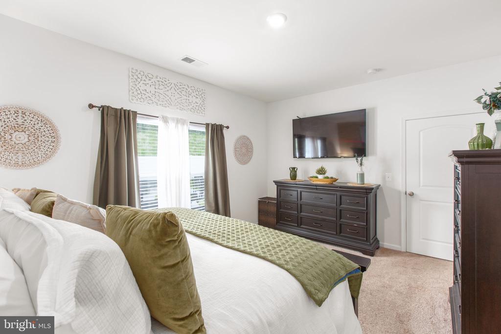 17031 BROOKWOOD DRIVE