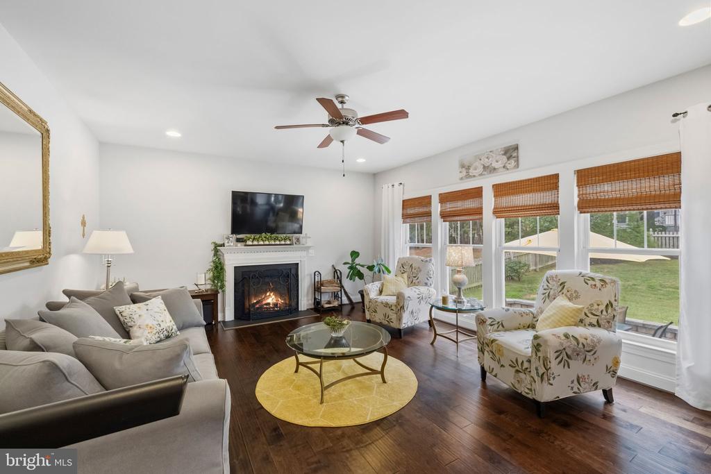 16010 HARRISON WAY