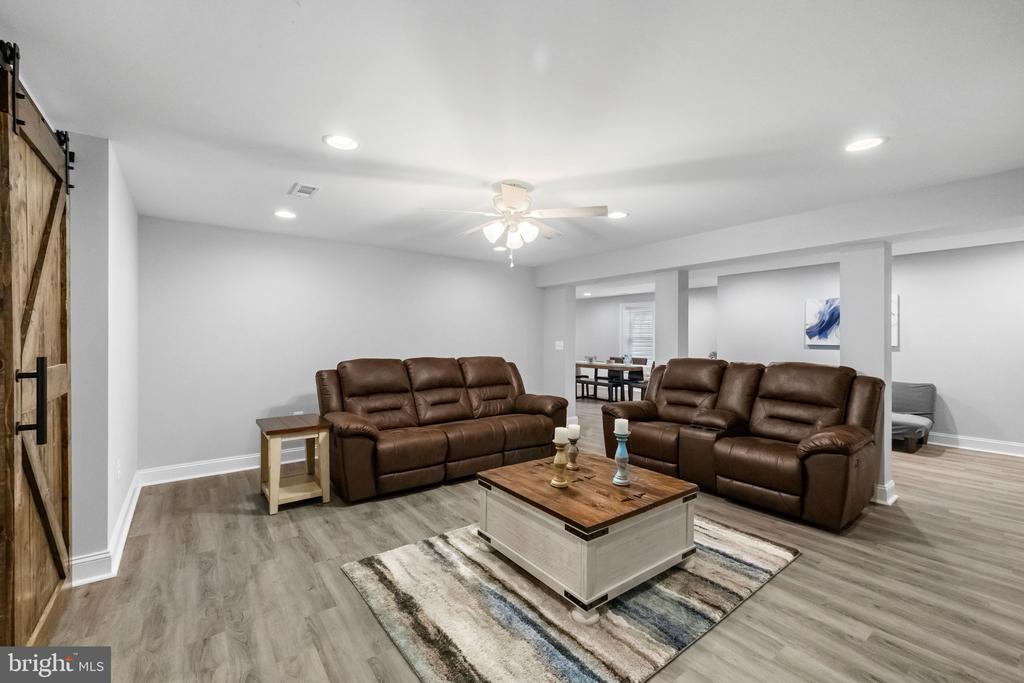 16010 HARRISON WAY